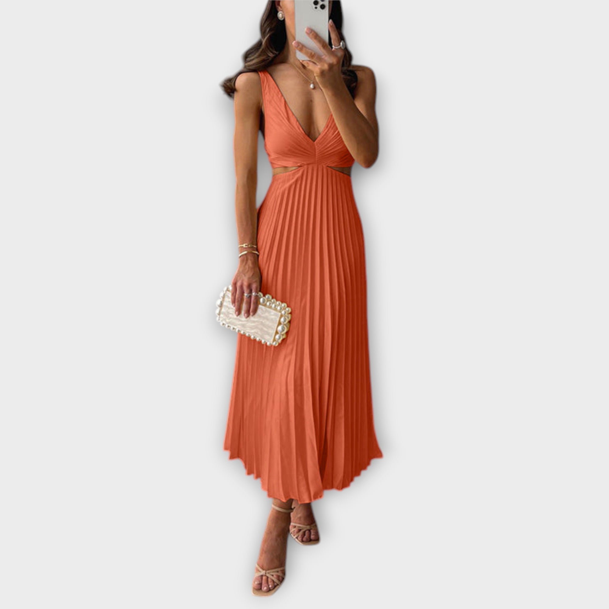 Elegante vestido de noche midi con plisado