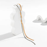 Collar largo elegante con diseño de serpiente ajustable