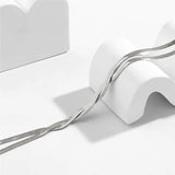 Collar largo elegante con diseño de serpiente ajustable