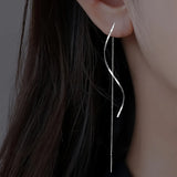 Pendientes Largos con Diseño Ondulado