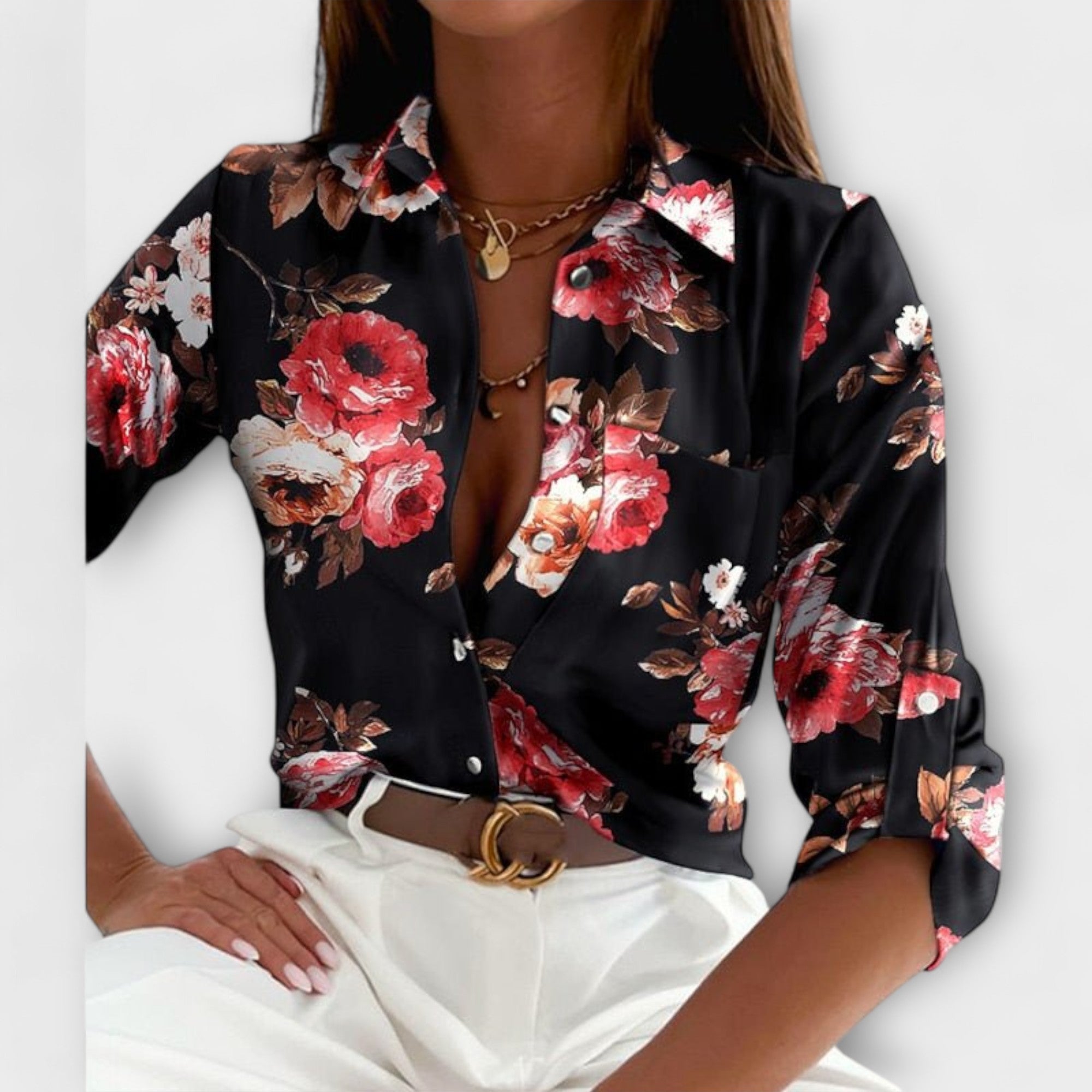 Blusa con cuello clásico